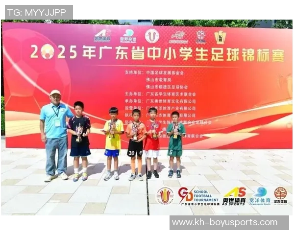 运动最新数据广州足球队在足球节奏排行榜中荣获第二名展现出强劲实力与潜力